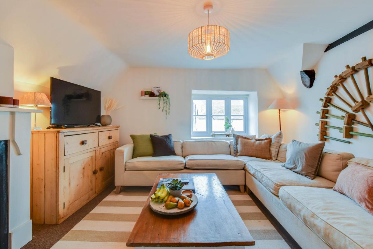 The Nook, Newly Available Relaxed 2 Bed, Cotswolds Lejlighed South Cerney Eksteriør billede