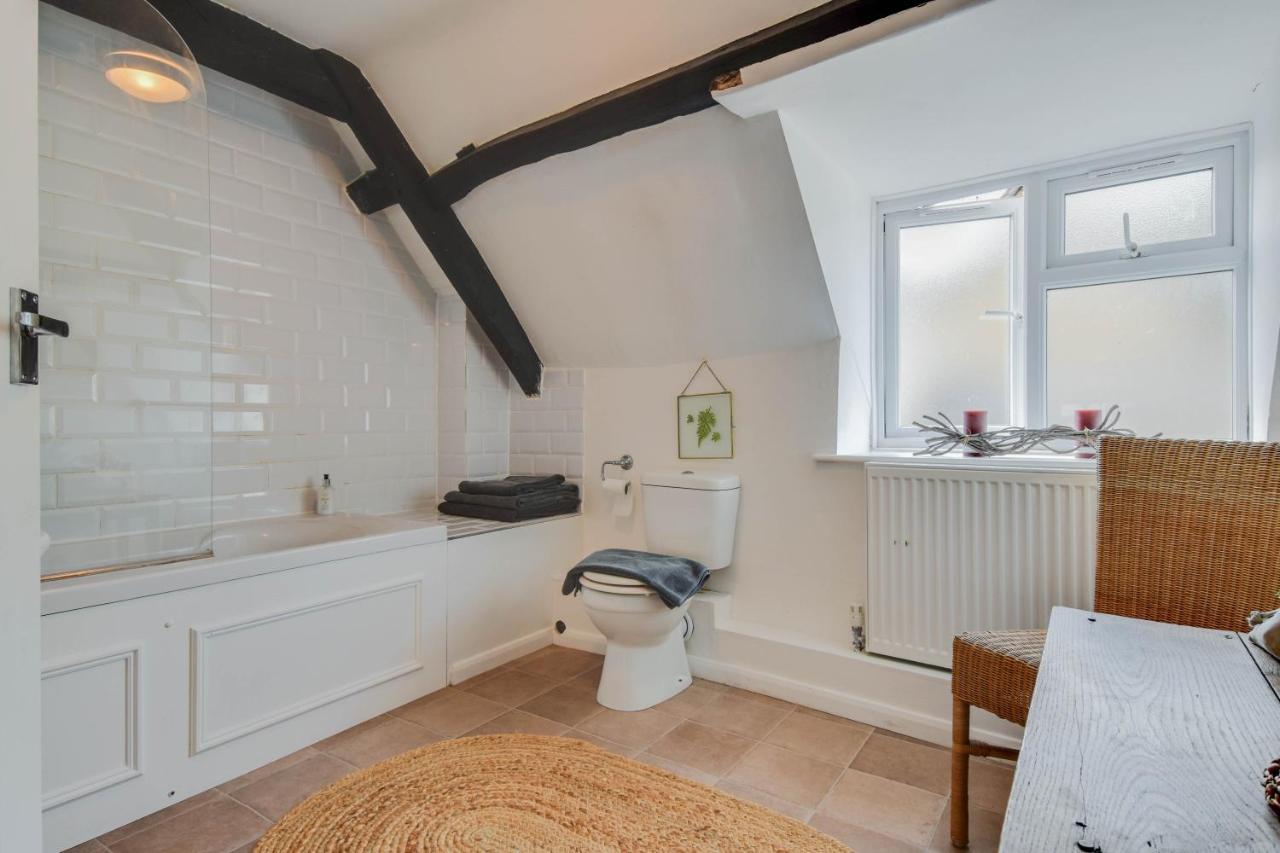 The Nook, Newly Available Relaxed 2 Bed, Cotswolds Lejlighed South Cerney Eksteriør billede